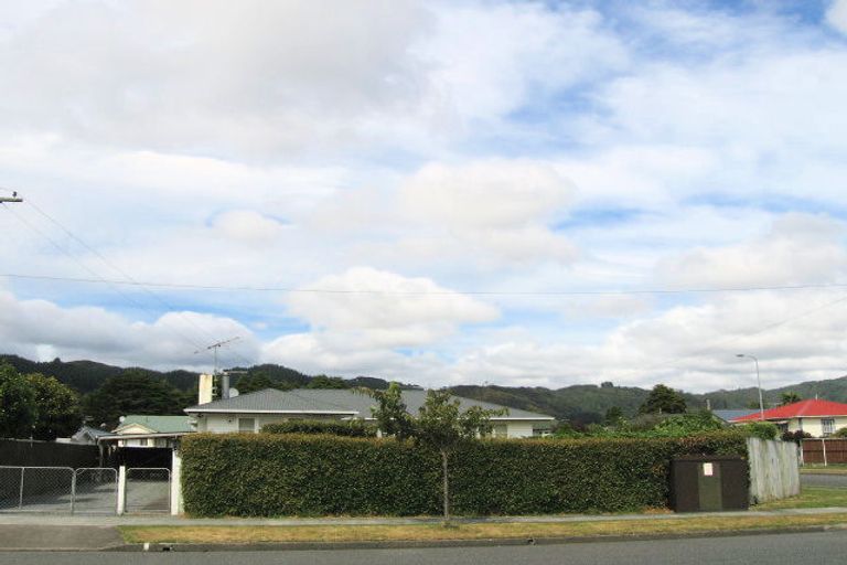 Photo of property in 45 Ararino Street, Trentham, Upper Hutt, 5018