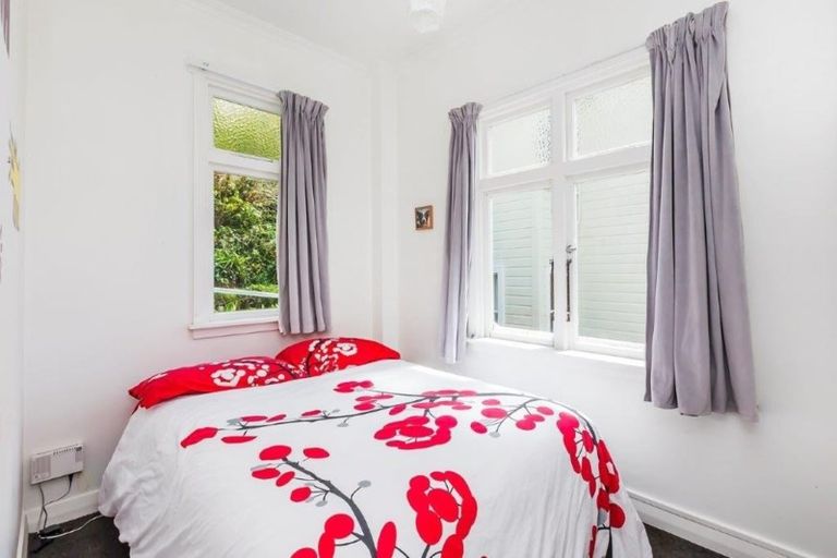 Photo of property in 3 Talavera Terrace, Kelburn, Wellington, 6012