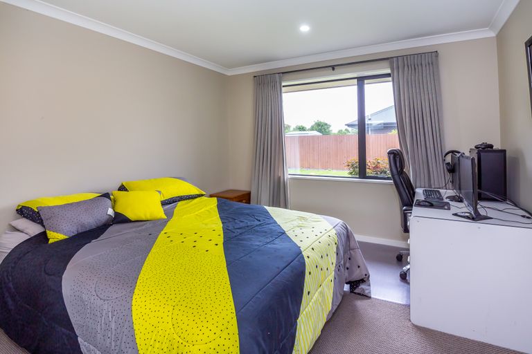 Photo of property in 39 Mariposa Crescent, Aidanfield, Christchurch, 8025