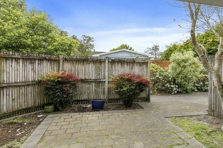 Photo of property in 3/8 Waldie Grove, Avalon, Lower Hutt, 5011