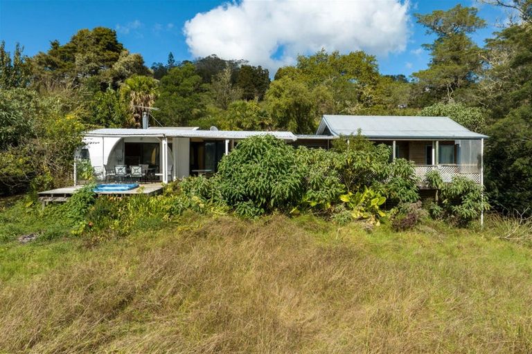 Photo of property in 127 Paihia Road, Kawakawa, 0210