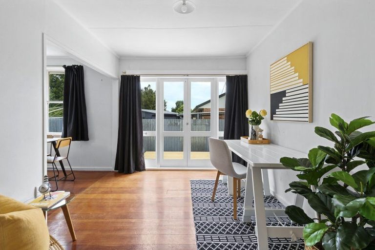 Photo of property in 9 Tranmere Road, Fairfield, Hamilton, 3214