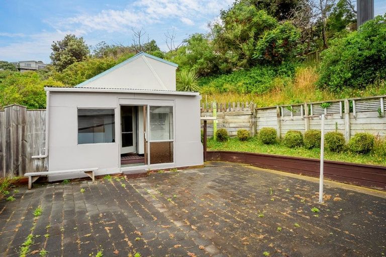 Photo of property in 25a Townsend Road, Miramar, Wellington, 6022