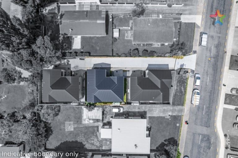 Photo of property in 10 Ford Road, Manor Park, Lower Hutt, 5019