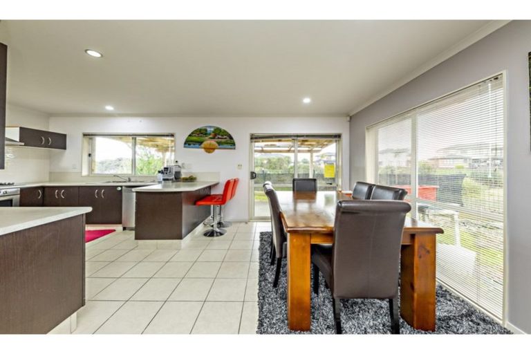 Photo of property in 23 Ginko Place, Mangere, Auckland, 2022