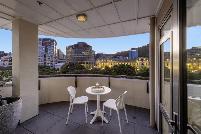 Photo of property in Kate Sheppard Apartments, 5c/42 Molesworth Street, Thorndon, Wellington, 6011