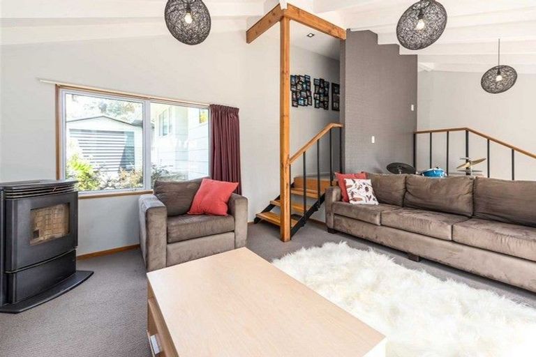Photo of property in 11 Cascade Place, Sumner, Christchurch, 8081