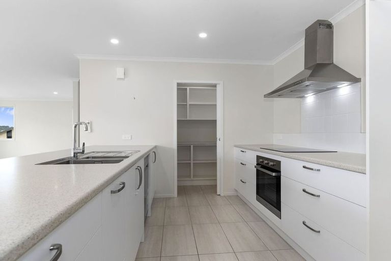 Photo of property in 39 Lake Drive, Tikipunga, Whangarei, 0112