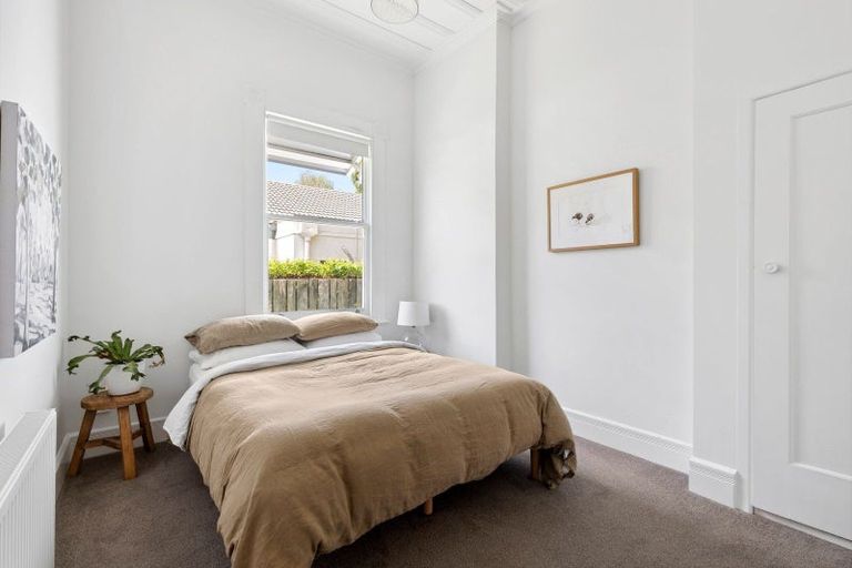 Photo of property in 16 Hamilton Road, Cambridge, 3434