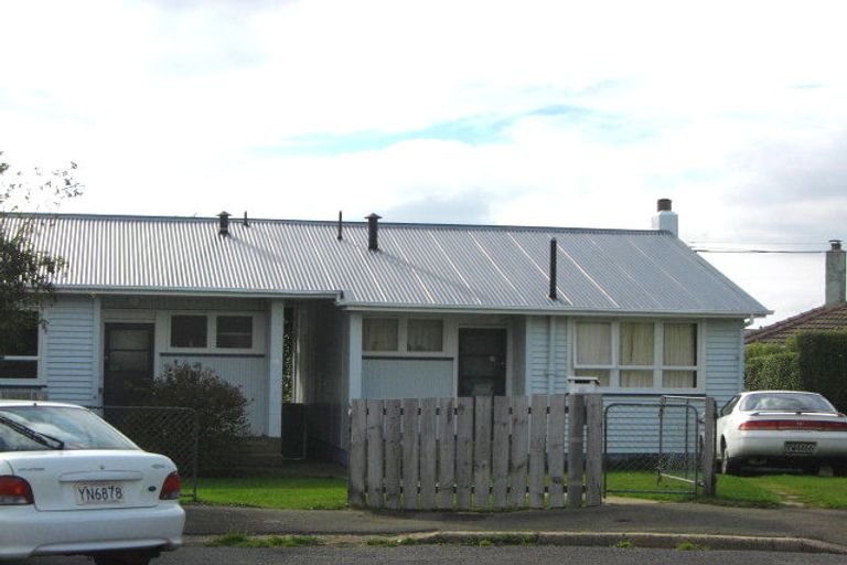 Photo of property in 16 Nutsford Street, Brockville, Dunedin, 9011