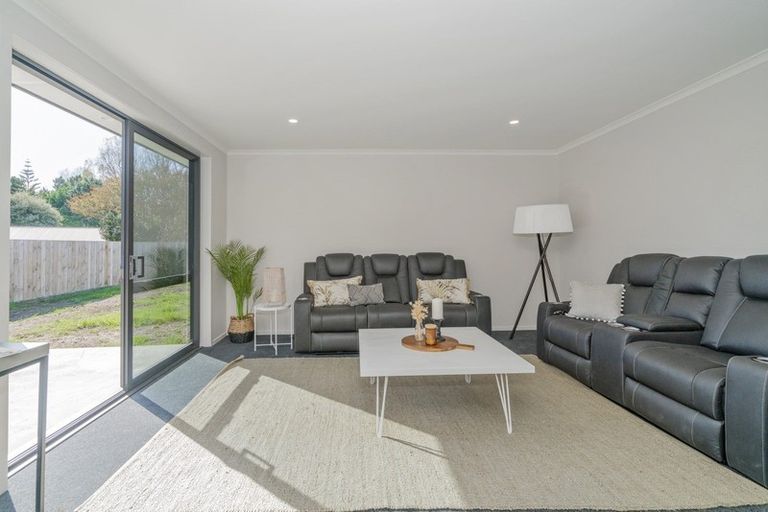 Photo of property in 53 Palm Drive, Whitianga, 3510