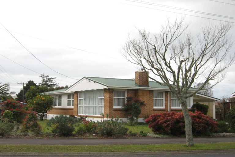 Photo of property in 25 Vesty Avenue, Hillcrest, Hamilton, 3216