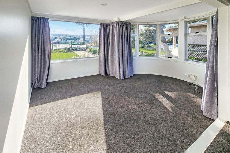 Photo of property in 98 Kennedy Road, Napier South, Napier, 4110