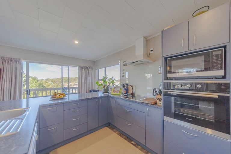 Photo of property in 10 Leeton Drive, Waipukurau, 4200