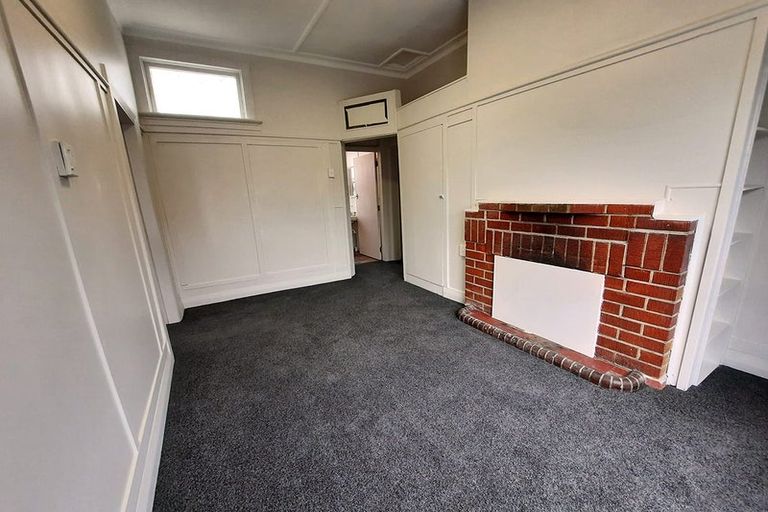 Photo of property in 377 South Road, Caversham, Dunedin, 9012