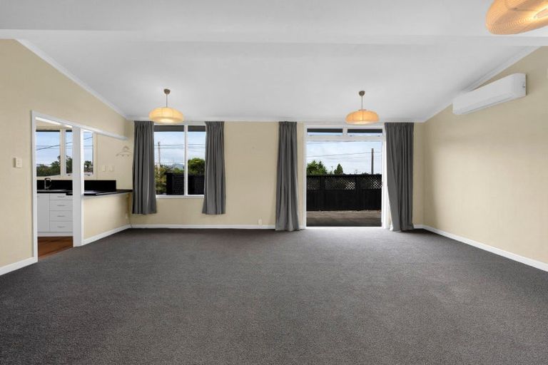 Photo of property in 3 Fernleigh Street, Ferndale, New Plymouth, 4310