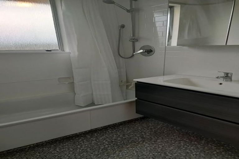 Photo of property in 1 Glenview Terrace, Highfield, Timaru, 7910