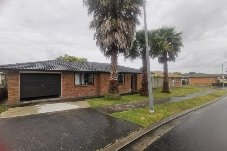 Photo of property in 10 Serenity Place, Otara, Auckland, 2023