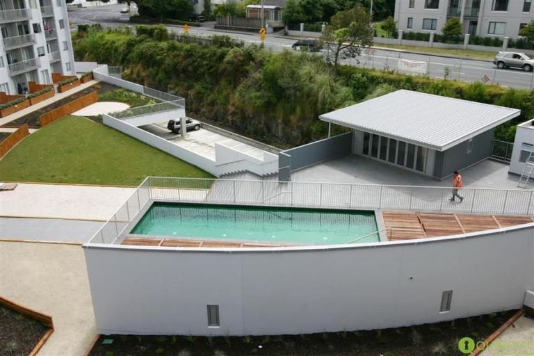 Photo of property in Shoal Haven Apartments, 112a/130 Anzac Street, Takapuna, Auckland, 0622