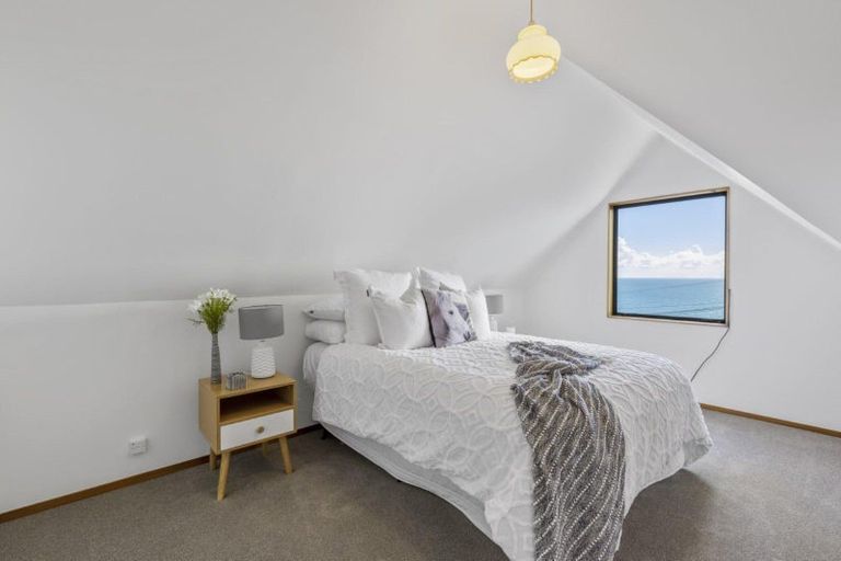 Photo of property in 14a Duncansby Road, Stanmore Bay, Whangaparaoa, 0932