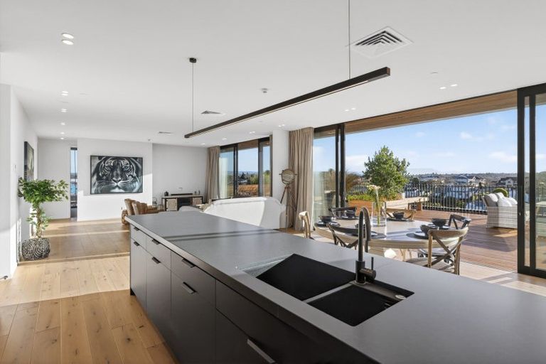 Photo of property in 405/359 Cameron Road, Tauranga, 3110