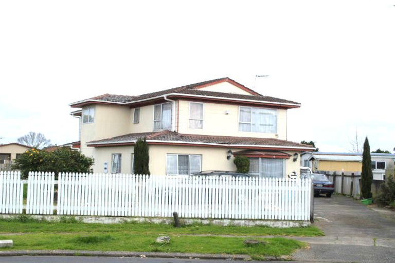 Photo of property in 3 Agar Place, Favona, Auckland, 2024