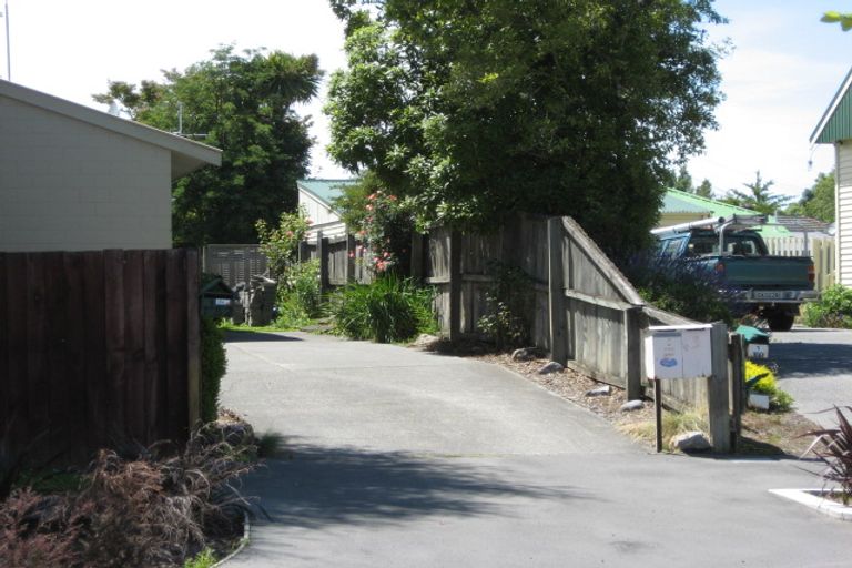 Photo of property in 2/182 Geraldine Street, Edgeware, Christchurch, 8013