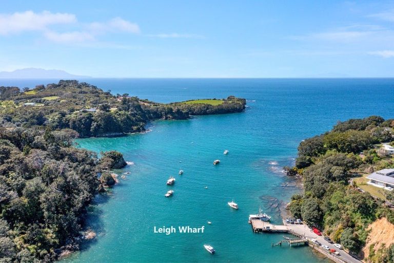 Photo of property in 277 Rodney Road, Whangateau, 0985