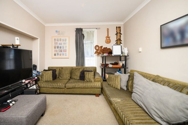 Photo of property in 18 Fairs Road, Milson, Palmerston North, 4414