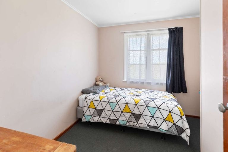 Photo of property in 75 Swiss Avenue, Gonville, Whanganui, 4501