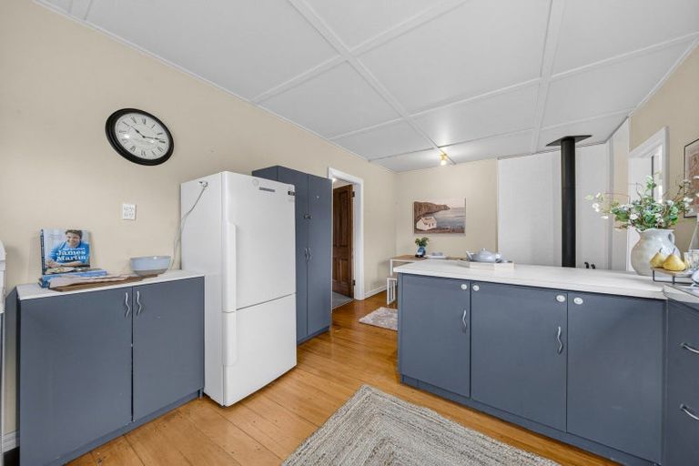 Photo of property in 106 Villa Street, Masterton, 5810