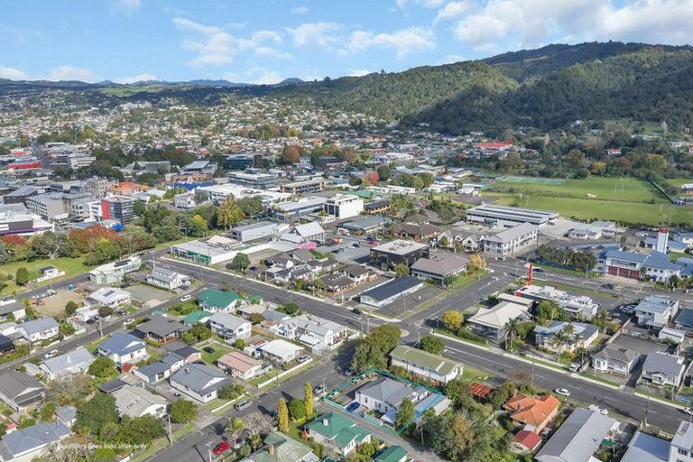 Photo of property in 3 Grey Street, Regent, Whangarei, 0112