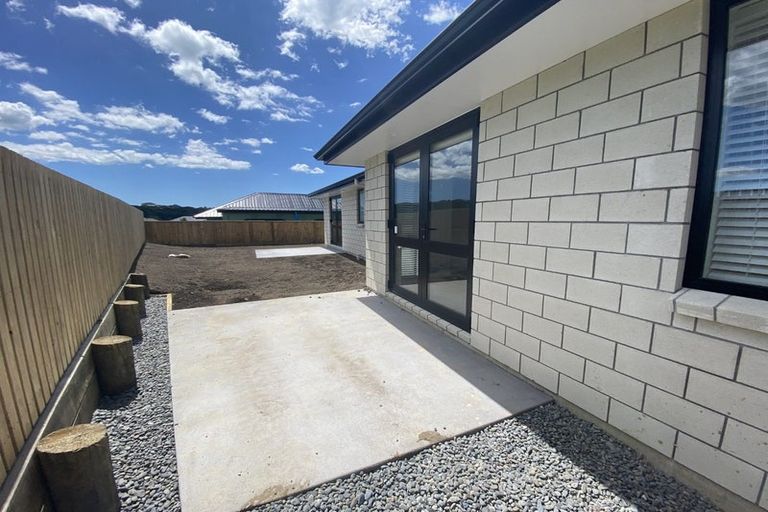Photo of property in 43 Ridge Drive, Omokoroa, 3114
