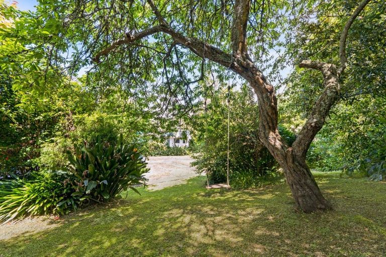 Photo of property in 15 Haseler Crescent, Howick, Auckland, 2014