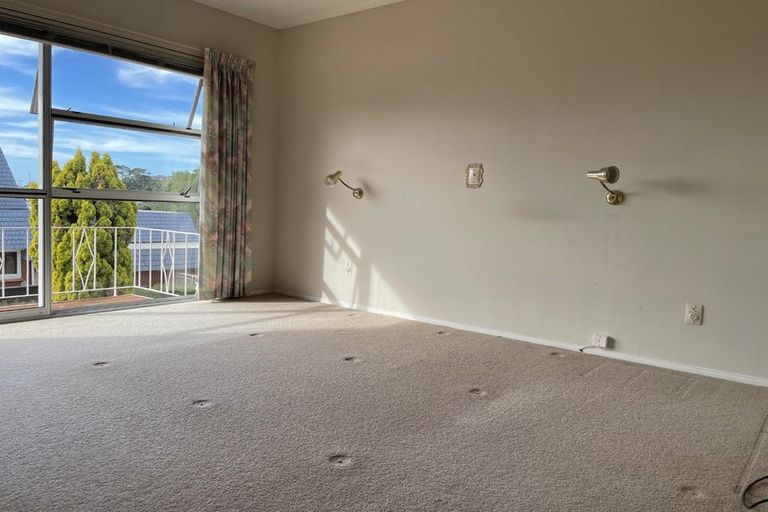 Photo of property in 1/2 Poseidon Place, Half Moon Bay, Auckland, 2012