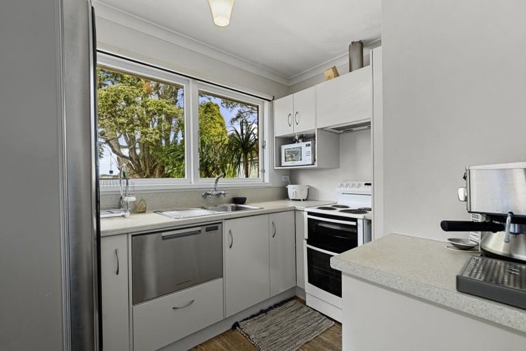 Photo of property in 34 Darraghs Road, Brookfield, Tauranga, 3110
