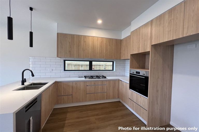 Photo of property in 28 Pilot Drive, Hobsonville, Auckland, 0616