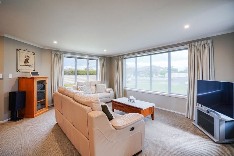Photo of property in 50 Glenroy Park Drive, Waikiwi, Invercargill, 9810