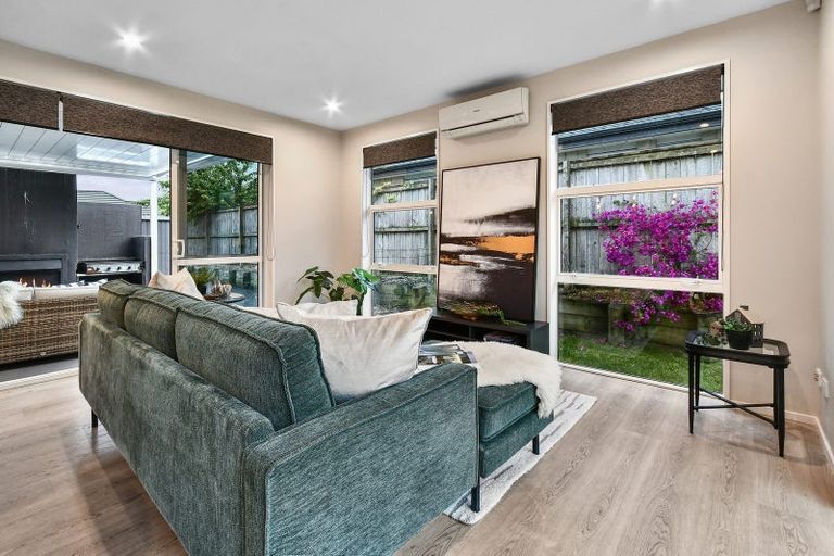 Photo of property in 2 Parkgrove Crescent, Pokeno, 2402