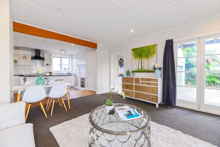 Photo of property in 31 Railway Street West, Papakura, 2110