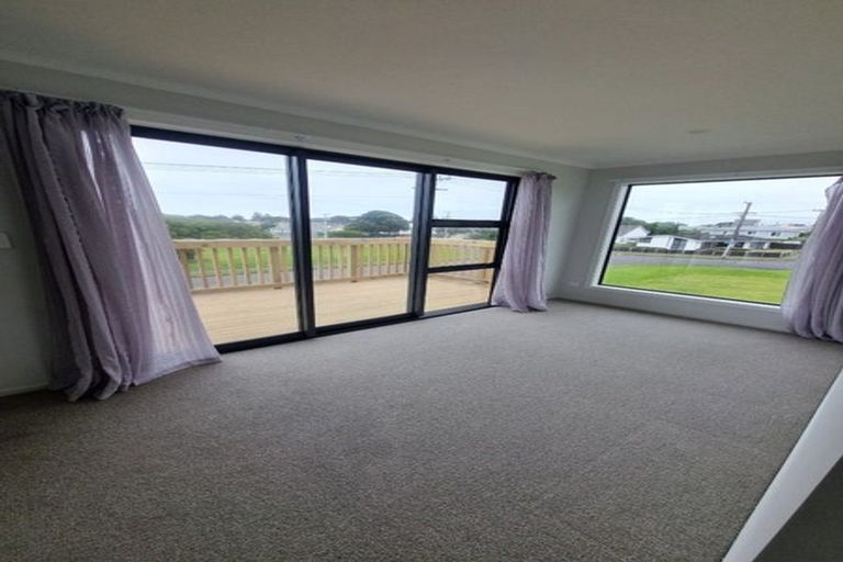 Photo of property in 40 Egmont Street, Castlecliff, Whanganui, 4501