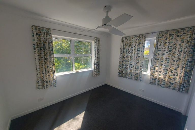 Photo of property in 12 Pine Park Road, Onerahi, Whangarei, 0110