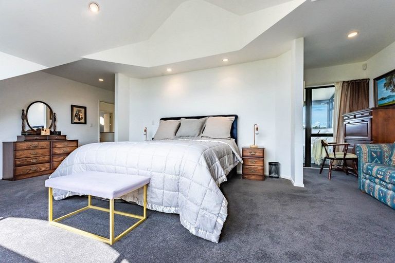 Photo of property in 286 Beach Road, Campbells Bay, Auckland, 0630