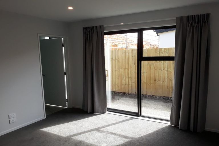 Photo of property in 22 Perendale Street, Belfast, Christchurch, 8051