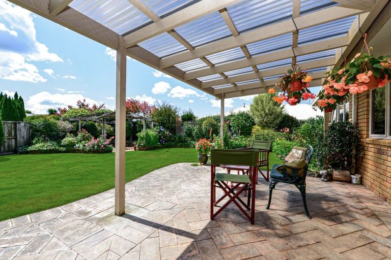 Photo of property in 14 Admiral Crescent, Flagstaff, Hamilton, 3210