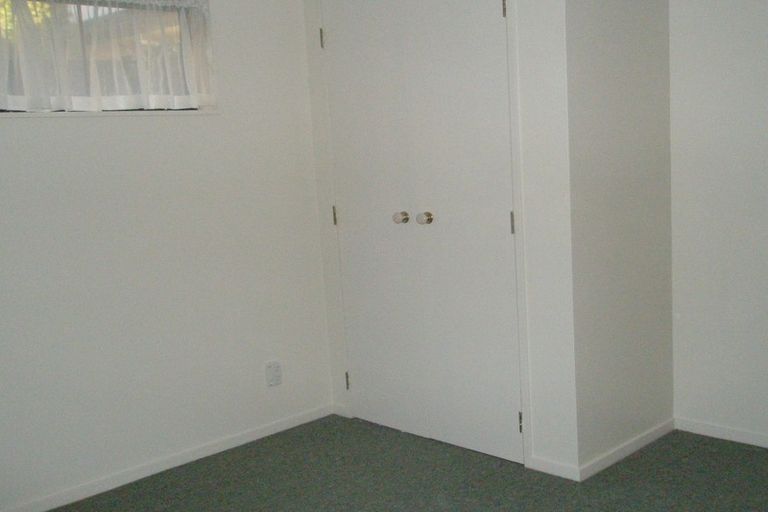 Photo of property in 2/98 Simmental Crescent, Somerville, Auckland, 2014