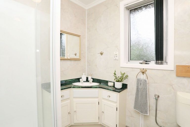 Photo of property in 135 Paterson Street, Grasmere, Invercargill, 9810