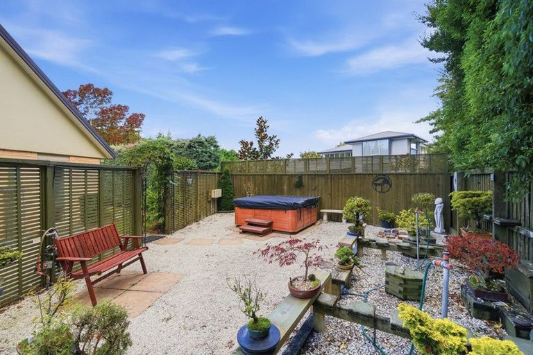 Photo of property in 10 Derby Close, Prebbleton, 7604