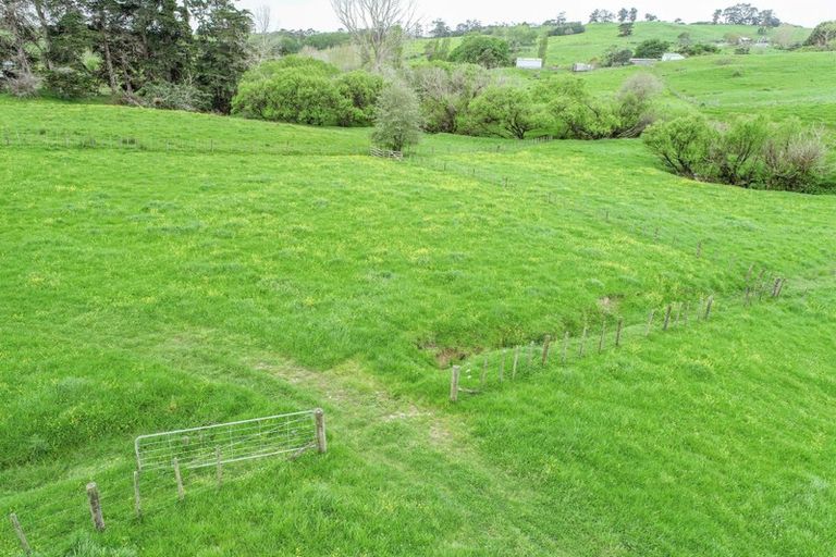 Photo of property in 900 Port Albert Road, Wellsford, 0973