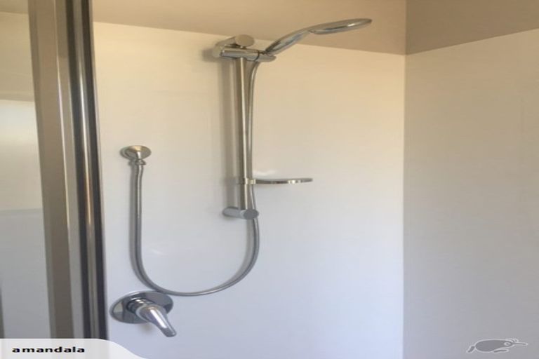 Photo of property in 2/23 Montgomery Crescent, Bader, Hamilton, 3206